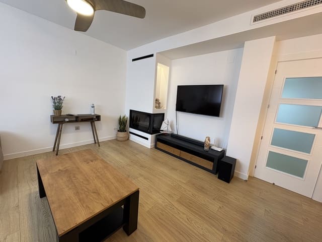 3 soveværelse Rækkehus til salg i Gran Alacant, Santa Pola med swimmingpool garage - € 390.000 (Ref: 10155499)