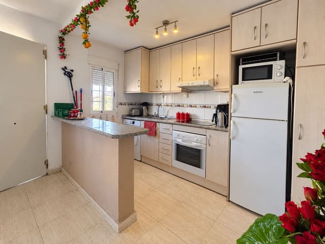 2 quarto Bungalow para venda em San Miguel de Salinas com piscina - 139 900 € (Ref: 10158071)