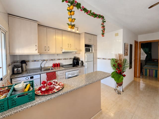 2 quarto Bungalow para venda em San Miguel de Salinas com piscina - 139 900 € (Ref: 10158071)