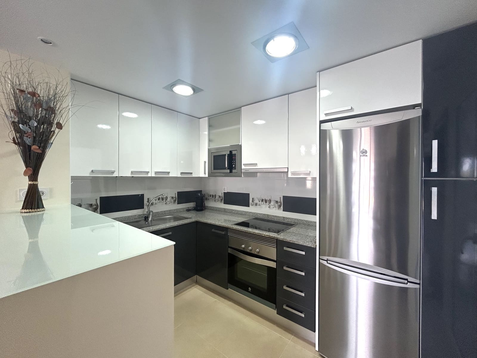 2 soveværelse Bungalow til salg i La Mata med swimmingpool garage - € 364.900 (Ref: 10158117)