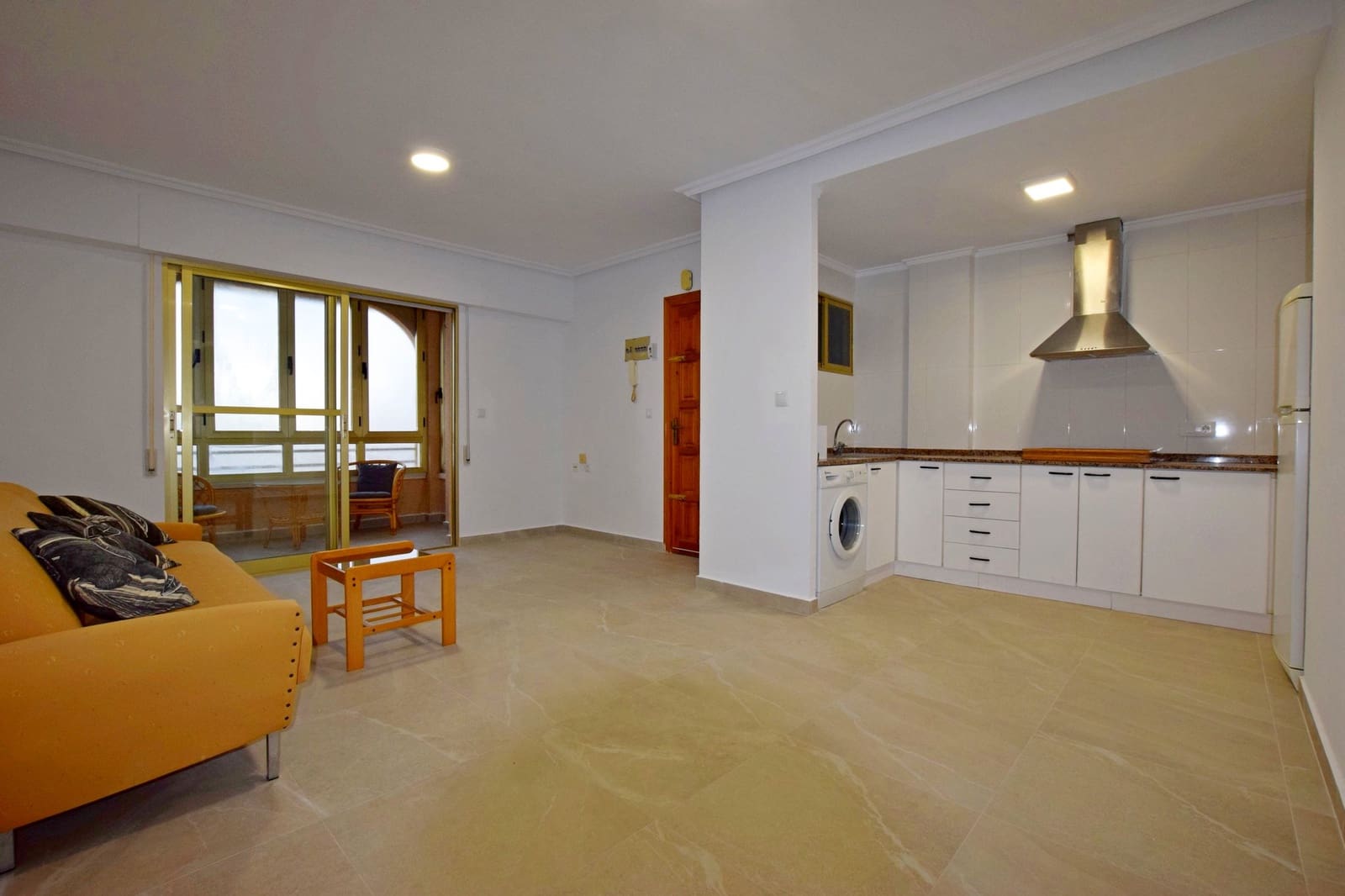 2 soveværelse Lejlighed til salg i La Mata - € 143.500 (Ref: 10158334)