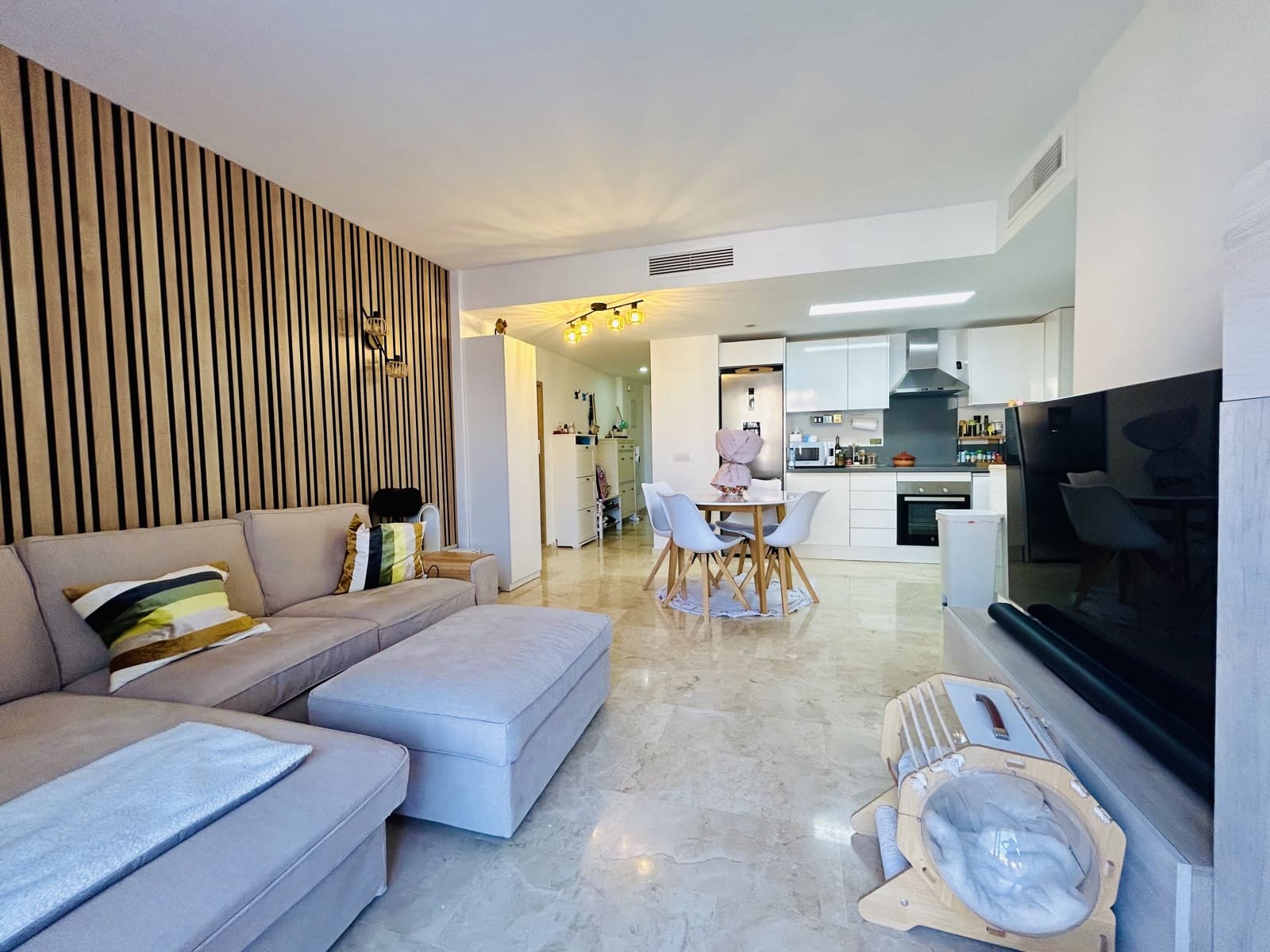 3 soveværelse Lejlighed til salg i Orihuela Costa med swimmingpool garage - € 349.900 (Ref: 10160048)