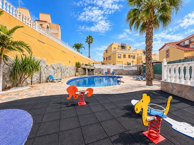 2 soveværelse Lejlighed til salg i Orihuela Costa, Orihuela med swimmingpool - € 244.690 (Ref: 10165154)
