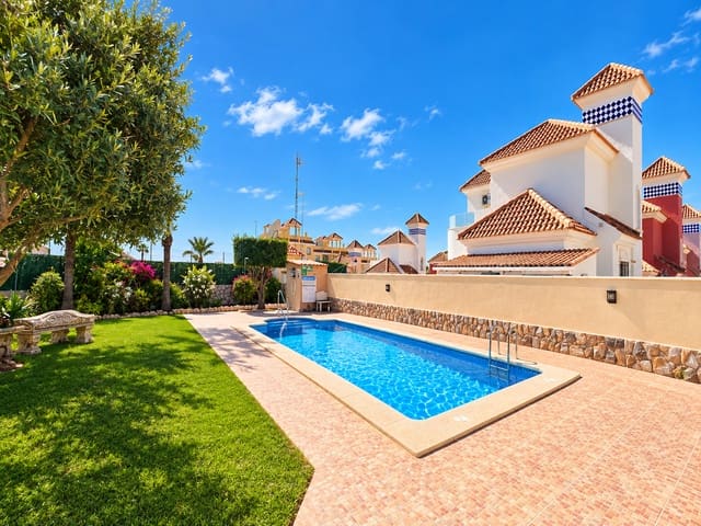 2 soveværelse Rækkehus til salg i Orihuela Costa, Orihuela med swimmingpool garage - € 154.900 (Ref: 10177204)