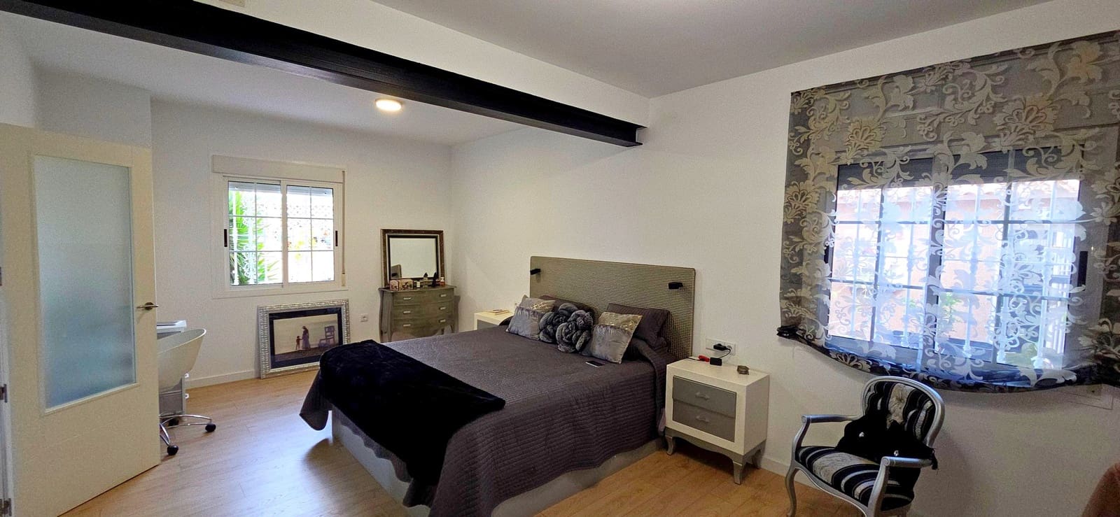 5 Zimmer Doppelhaus zu verkaufen in Torrevieja mit Pool - 372.000 € (Ref: 10177232)
