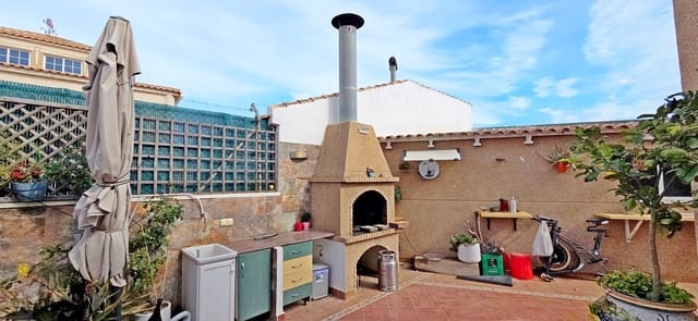 5 camera da letto Villetta Bifamiliare in vendita in Torrevieja con piscina - 372.000 € (Rif: 10177232)