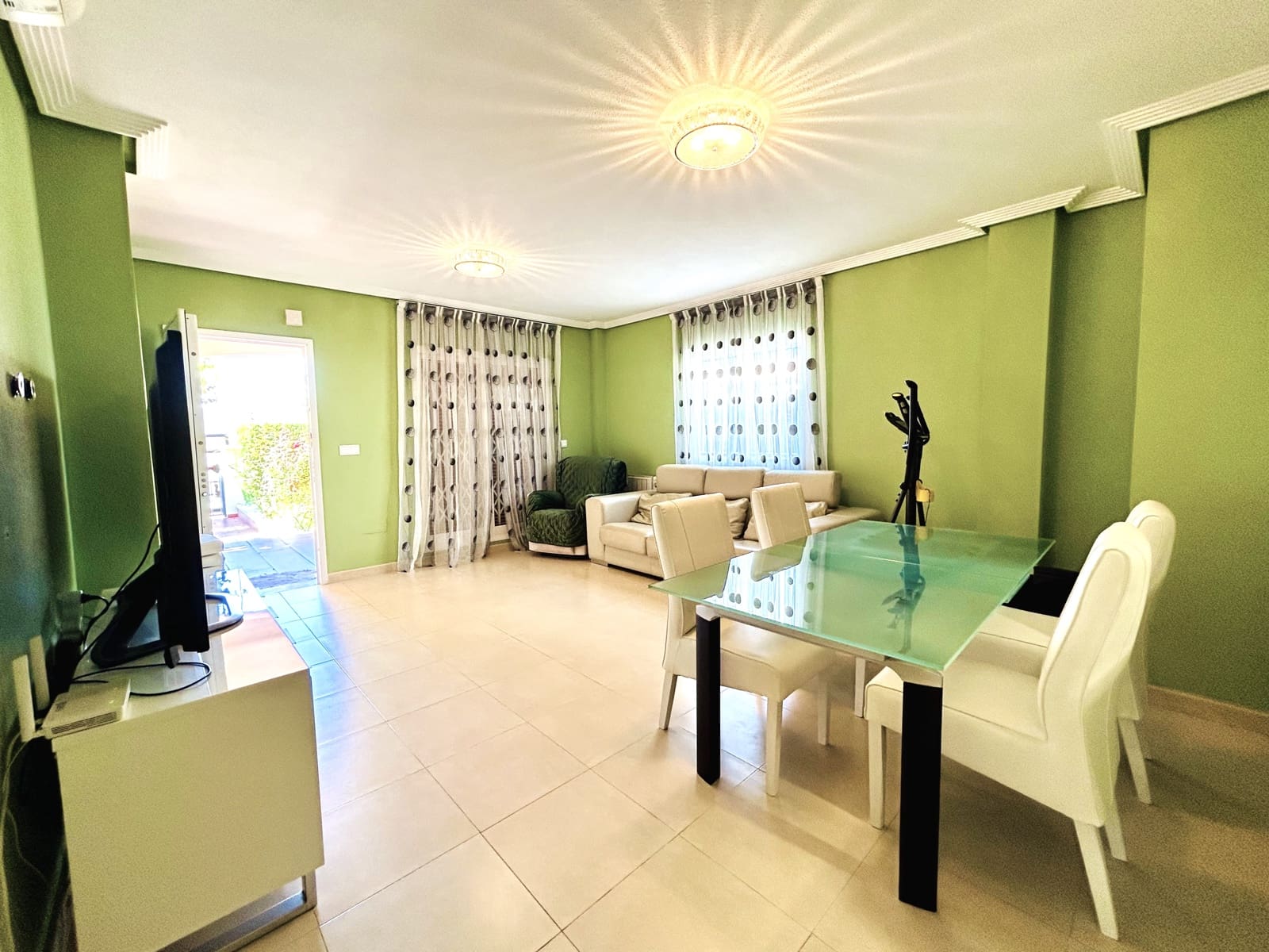 3 sypialnia Dom szeregowy na sprzedaż w Orihuela Costa z basenem garażem - 394 900 € (Ref: 10177423)