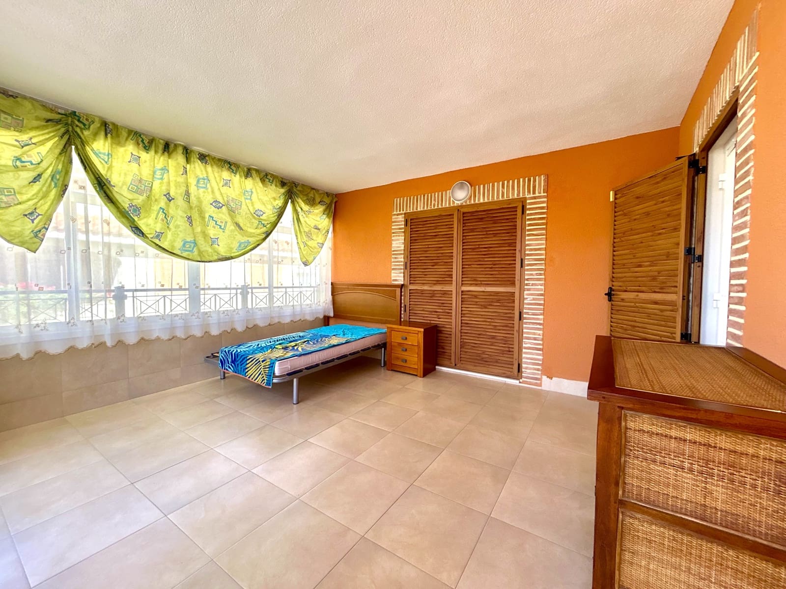 3 sypialnia Dom szeregowy na sprzedaż w Orihuela Costa z basenem garażem - 394 900 € (Ref: 10177423)