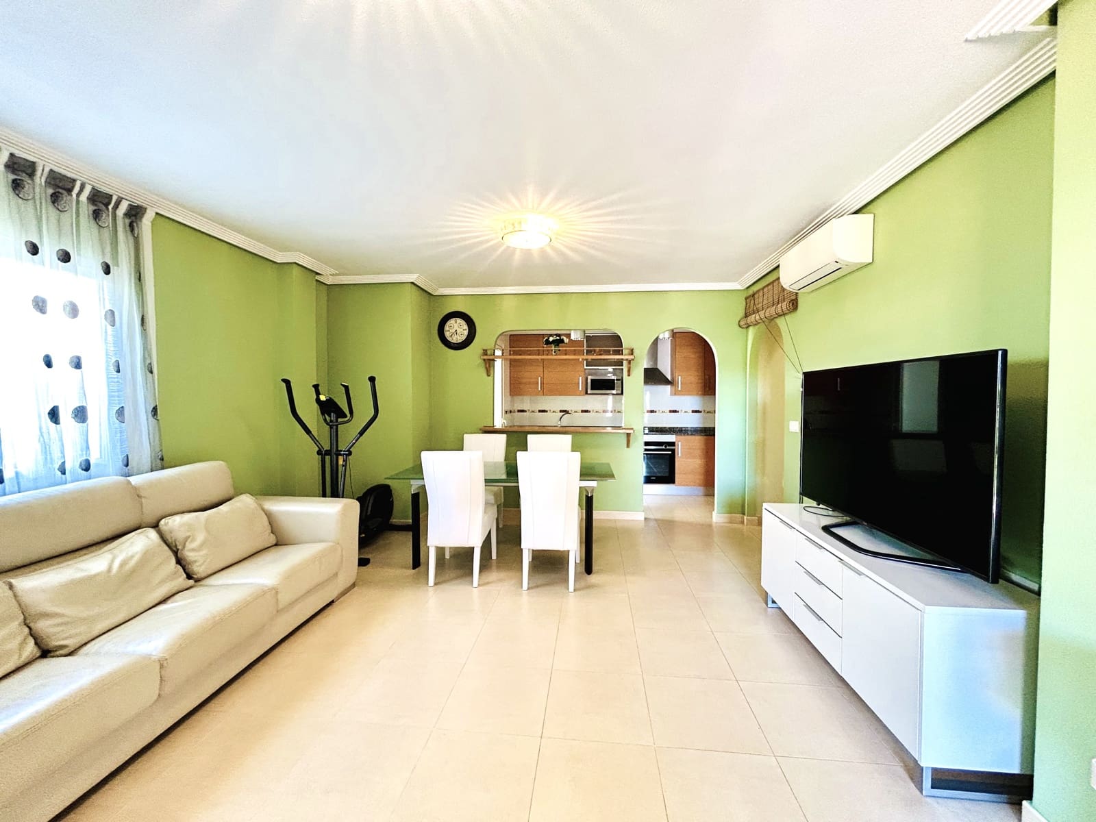3 sypialnia Dom szeregowy na sprzedaż w Orihuela Costa z basenem garażem - 394 900 € (Ref: 10177423)
