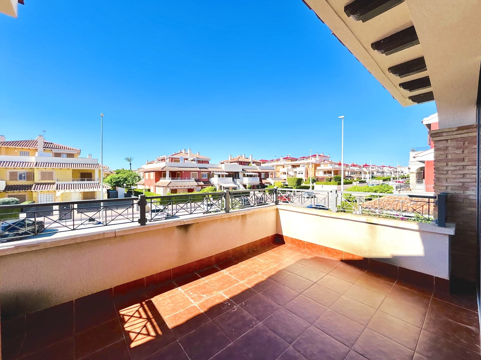 3 sypialnia Dom szeregowy na sprzedaż w Orihuela Costa z basenem garażem - 394 900 € (Ref: 10177423)