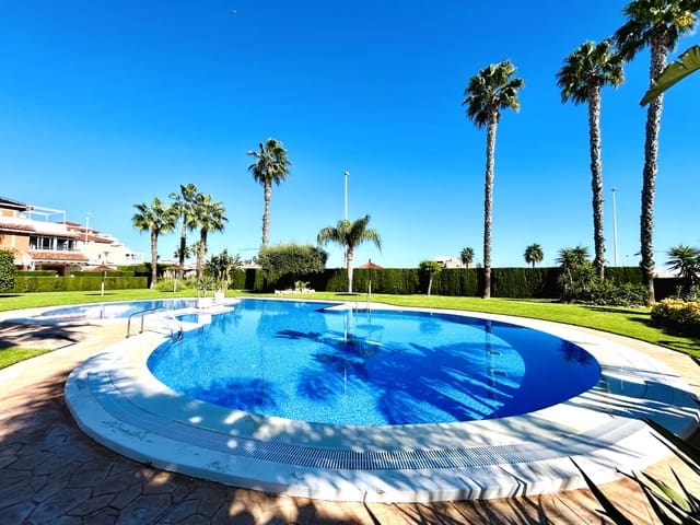 3 sypialnia Dom szeregowy na sprzedaż w Orihuela Costa, Orihuela z basenem garażem - 394 900 € (Ref: 10177423)