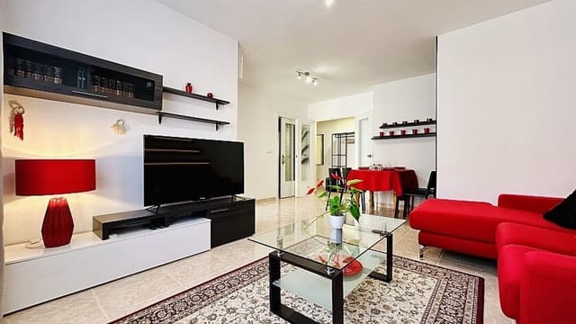 Apartamento de 3 habitaciones en Playa del Acequión, Torrevieja en venta con piscina - 196.500 € (Ref: 2550143)