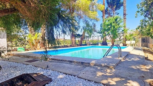 Chalet de 5 habitaciones en Orihuela Costa, Orihuela en venta con piscina - 390.000 € (Ref: 4535250)