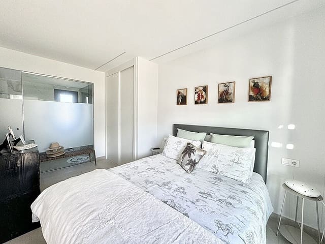 3 soverom Penthouse til salgs i Villamartin, Orihuela med svømmebasseng - € 370 000 (Ref: 4535274)