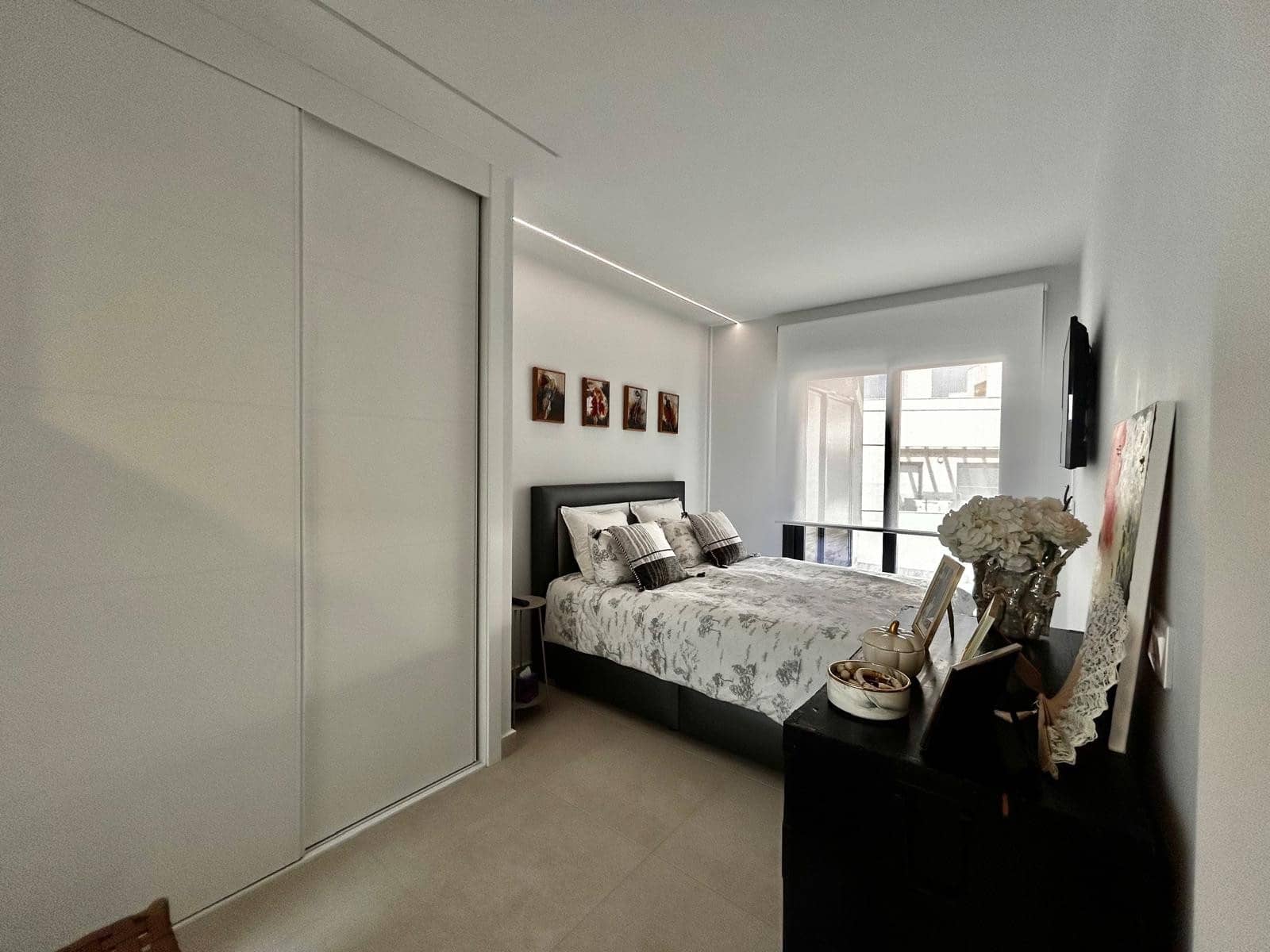 3 slaapkamer Penthouse te koop in Villamartin met zwembad - € 389.000 (Ref: 4535274)