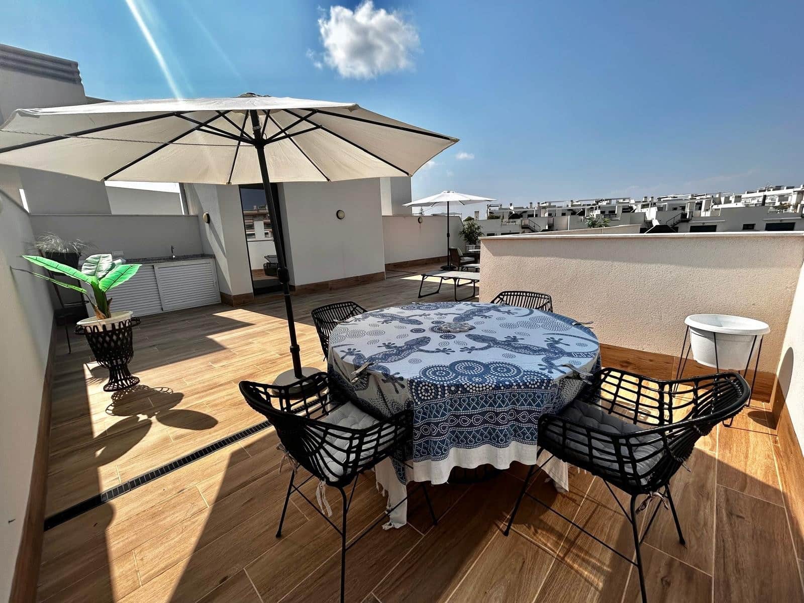 3 slaapkamer Penthouse te koop in Villamartin met zwembad - € 389.000 (Ref: 4535274)