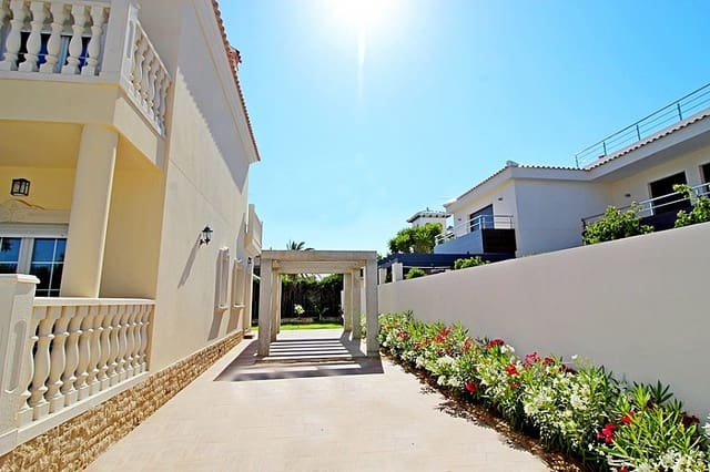 5 sovrum Villa till salu i Cabo Roig, Orihuela - 990 000 € (Ref: 4535285)