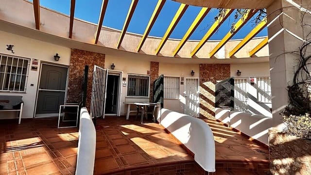 2 soveværelse Byhus til salg i Mil Palmeras, Pilar de la Horadada med swimmingpool - € 238.000 (Ref: 4535375)
