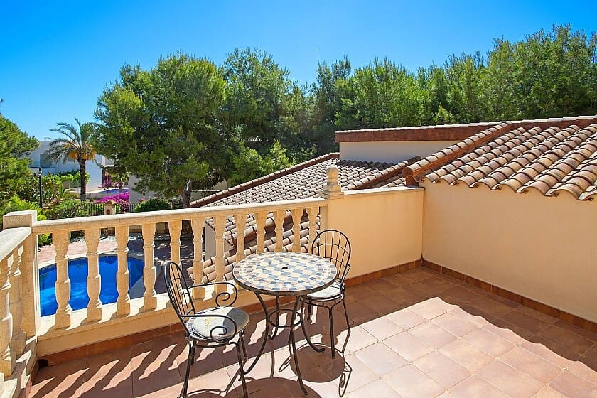 4 slaapkamer Villa te koop in Punta Prima - € 890.000 (Ref: 6053959)