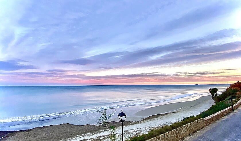 4 soveværelse Byhus til salg i Dehesa de Campoamor med swimmingpool garage - € 799.000 (Ref: 6777821)