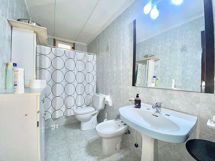 4 makuuhuone Huvila myytävänä paikassa Crevillente / Crevillent mukana uima-altaan 
autotalli - 699 990 € (Ref: 7785987)