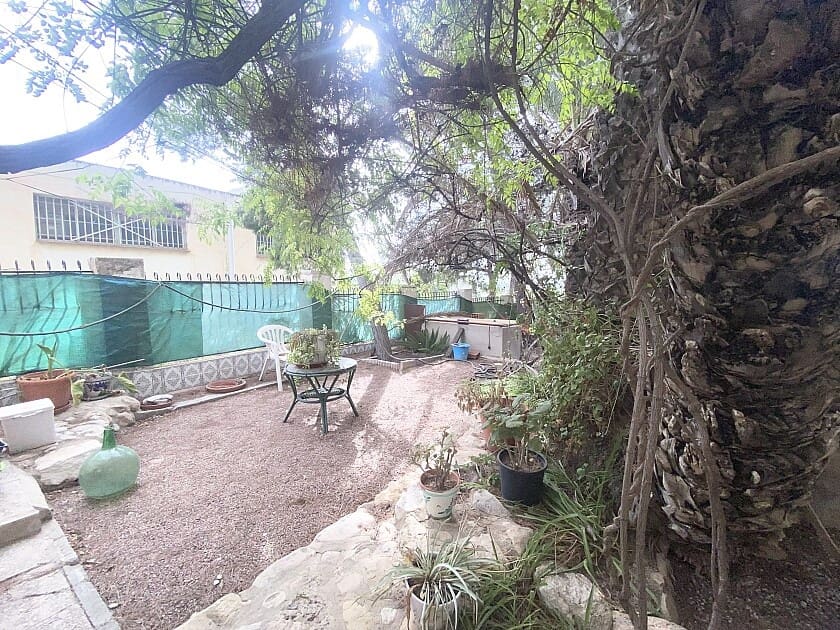 4 makuuhuone Huvila myytävänä paikassa Crevillente / Crevillent mukana uima-altaan 
autotalli - 699 990 € (Ref: 7785987)