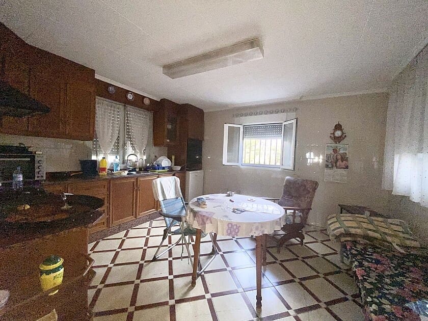 4 makuuhuone Huvila myytävänä paikassa Crevillente / Crevillent mukana uima-altaan 
autotalli - 699 990 € (Ref: 7785987)