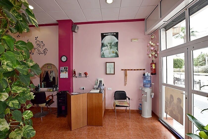 1 sypialnia Komercyjne na sprzedaż w Torrevieja z basenem garażem - 229 900 € (Ref: 7786087)