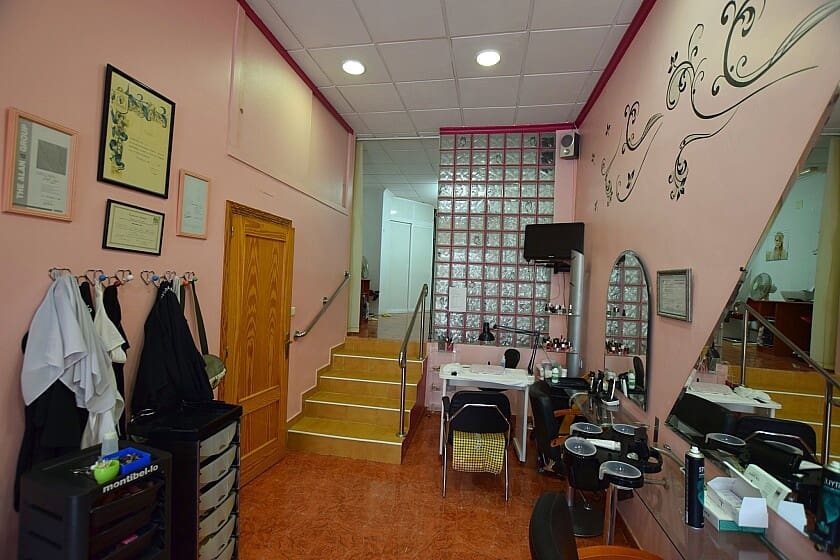 1 sypialnia Komercyjne na sprzedaż w Torrevieja z basenem garażem - 229 900 € (Ref: 7786087)