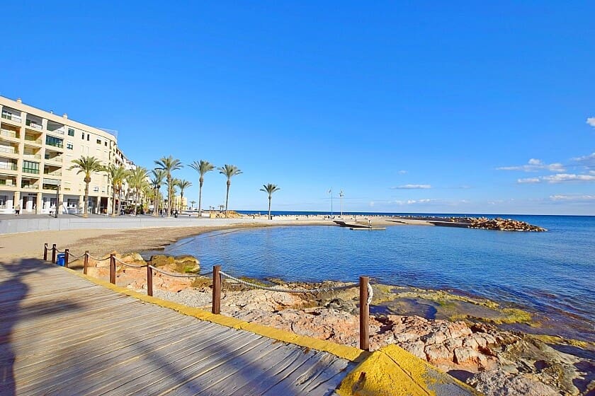 3 soveværelse Byhus til salg i Torrevieja med swimmingpool - € 800.000 (Ref: 7786088)