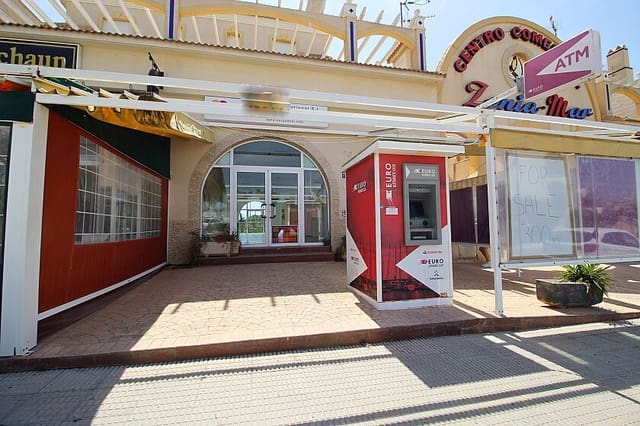 Commercial for sale in La Zenia, Orihuela with pool - € 280,000 (Ref: 7786105)