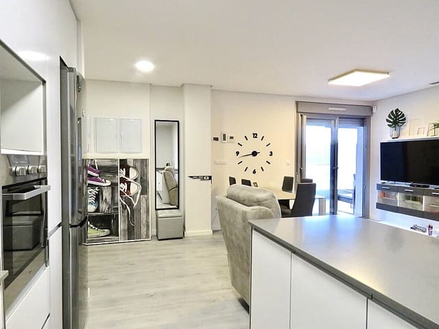 2 Zimmer Apartment zu verkaufen in Villamartin, Orihuela mit Pool Garage - 250.000 € (Ref: 7786189)