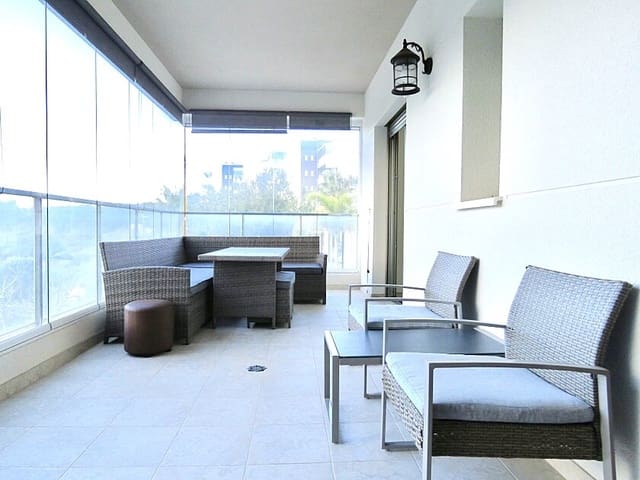 2 Zimmer Apartment zu verkaufen in Villamartin, Orihuela mit Pool Garage - 250.000 € (Ref: 7786189)