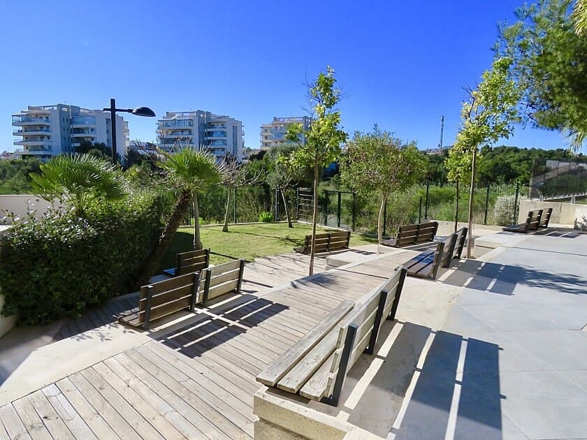 2 slaapkamer Appartement te koop in Villamartin met zwembad garage - € 250.000 (Ref: 7786189)