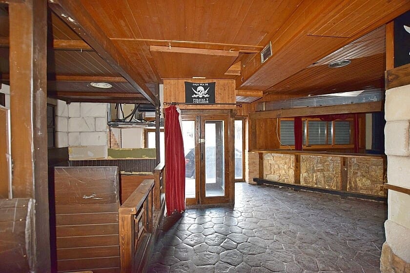 Erhverv til salg i Torrevieja - € 174.900 (Ref: 7786191)