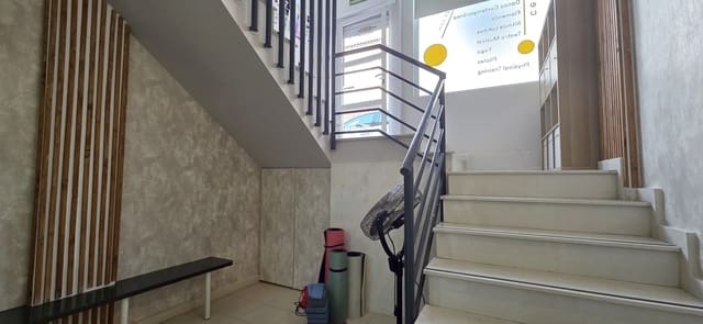 2 bedroom Commercial for sale in Zona Pueblo, Guardamar del Segura - € 110,000 (Ref: 7786283)