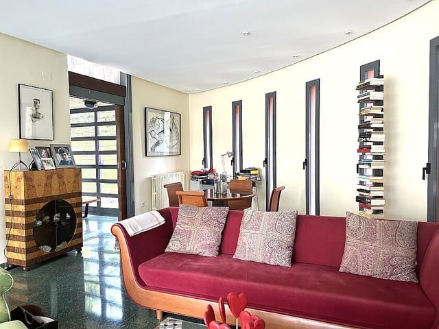 4 slaapkamer Villa te koop in Dehesa de Campoamor, Orihuela - € 1.500.000 (Ref: 7824656)