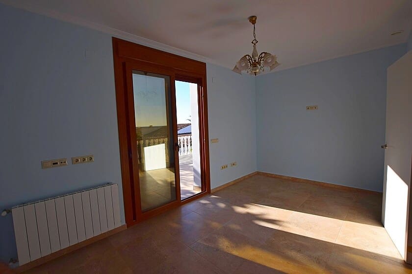 6 bedroom Villa for sale in Orihuela Costa with pool garage - € 1,600,000 (Ref: 7862313)