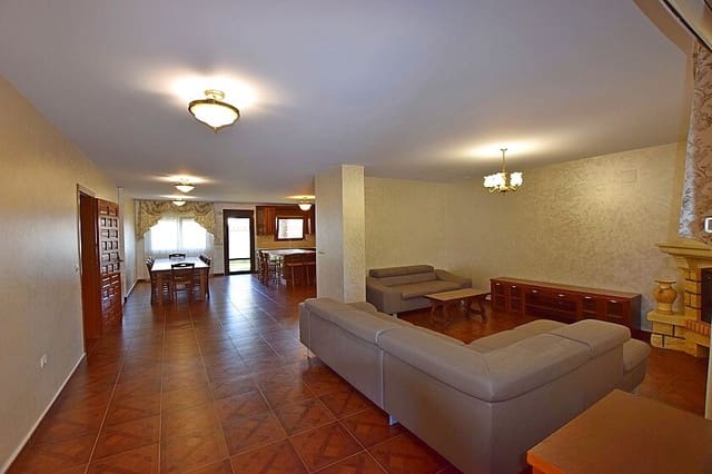 6 chambre Villa/Maison à vendre à La Zenia, Orihuela avec piscine garage - 1 600 000 € (Ref: 7862313)