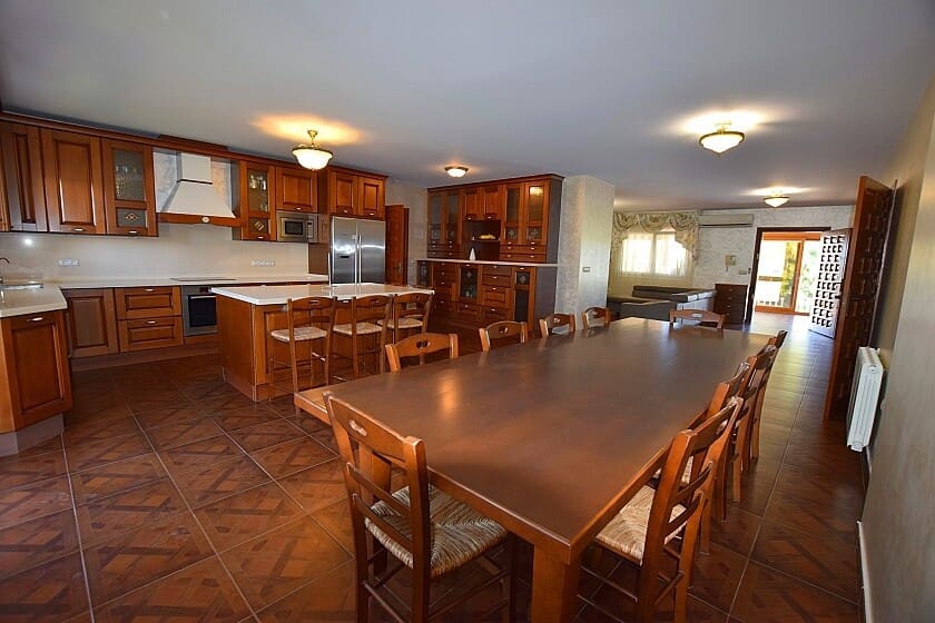 6 bedroom Villa for sale in Orihuela Costa with pool garage - € 1,600,000 (Ref: 7862313)