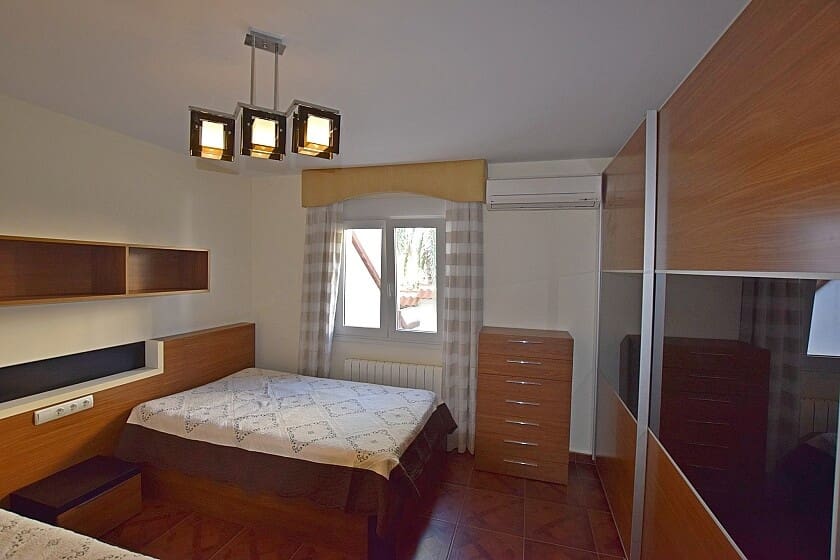 6 bedroom Villa for sale in Orihuela Costa with pool garage - € 1,600,000 (Ref: 7862313)