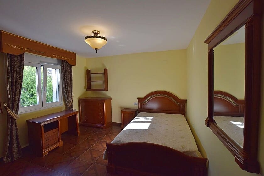 6 bedroom Villa for sale in Orihuela Costa with pool garage - € 1,600,000 (Ref: 7862313)