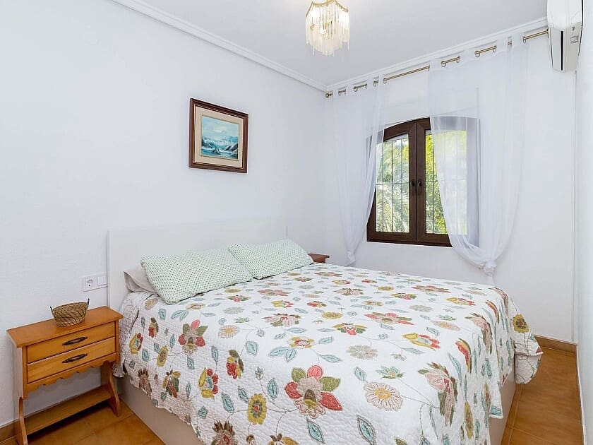 3 bedroom Townhouse for sale in La Zenia with garage - € 328,000 (Ref: 8095923)