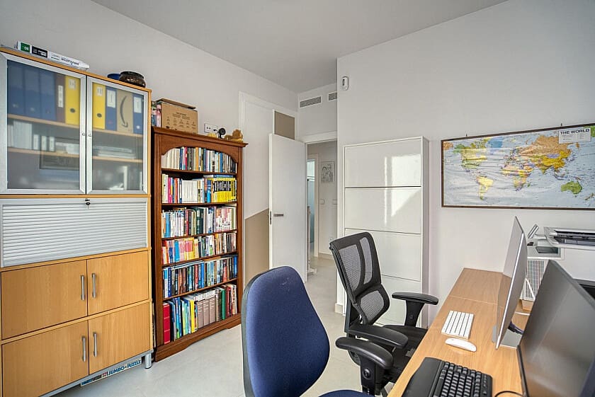 3 makuuhuone Bungalow myytävänä paikassa Torrevieja - 259 900 € (Ref: 8140378)