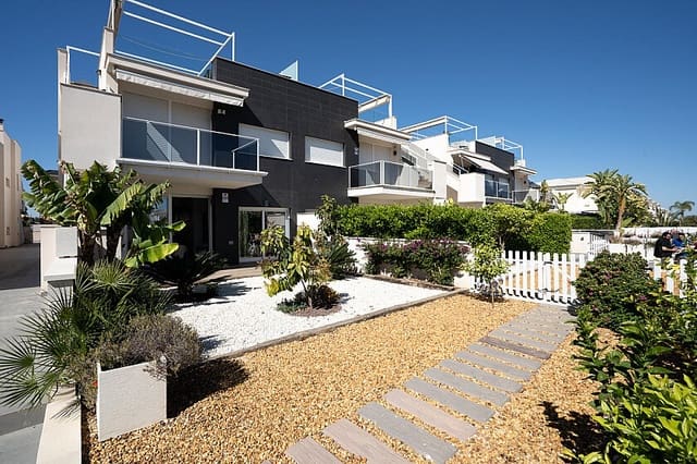 3 chambre Bungalow à vendre à El Chaparral - La Siesta - La Torreta, Torrevieja - 259 900 € (Ref: 8140378)