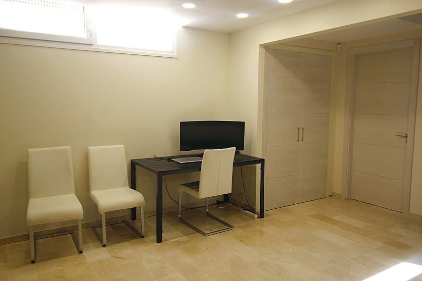 5 soveværelse Villa til salg i La Zenia med garage - € 1.500.000 (Ref: 8185318)