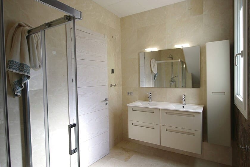 5 soveværelse Villa til salg i La Zenia med garage - € 1.500.000 (Ref: 8185318)