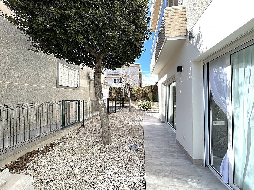 3 sovrum Lägenhet till salu i Torrevieja med pool garage - 395 000 € (Ref: 8188508)