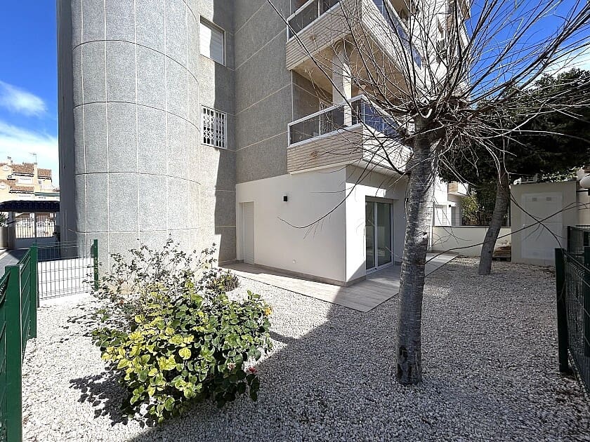 3 sovrum Lägenhet till salu i Torrevieja med pool garage - 395 000 € (Ref: 8188508)