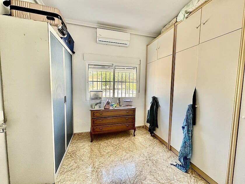 6 soveværelse Villa til salg i Crevillente / Crevillent med swimmingpool - € 375.000 (Ref: 8260245)